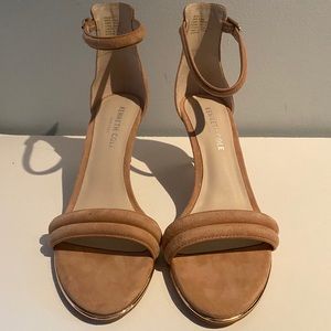 Kenneth Cole Mallory ankle strap pump